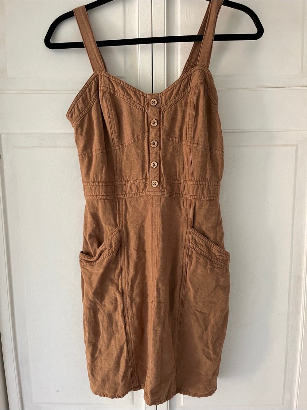 Japna Sleeveless Button-Front Mini Dress in Warm Tan